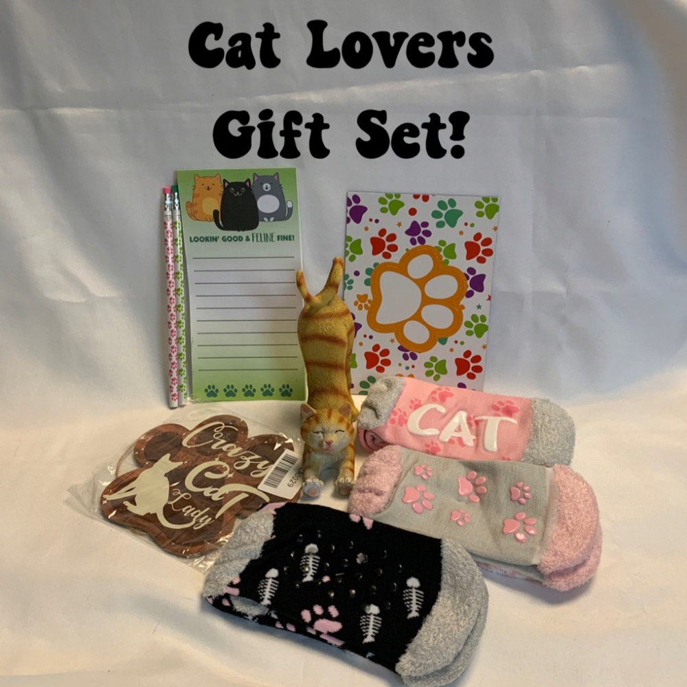 NEW! 9 Piece Cat Lovers Gift Set! CGB02